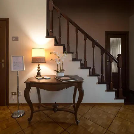 La Casa Di Rebecca Casa de hóspedes 3*