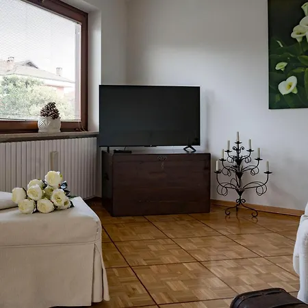 La Casa Di Rebecca 3* Ponderano