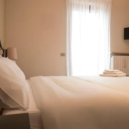 Πανσιόν La Casa Di Rebecca